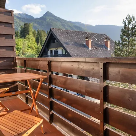 Apartma Bohinjski Koticek 博希尼